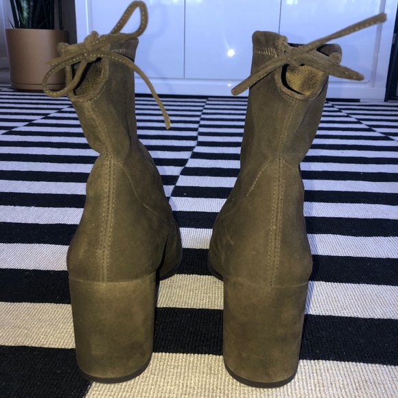 Stuart Weitzman OLIVE GREEN SUEDE BOOTIE 9N - Picture 8 of 10